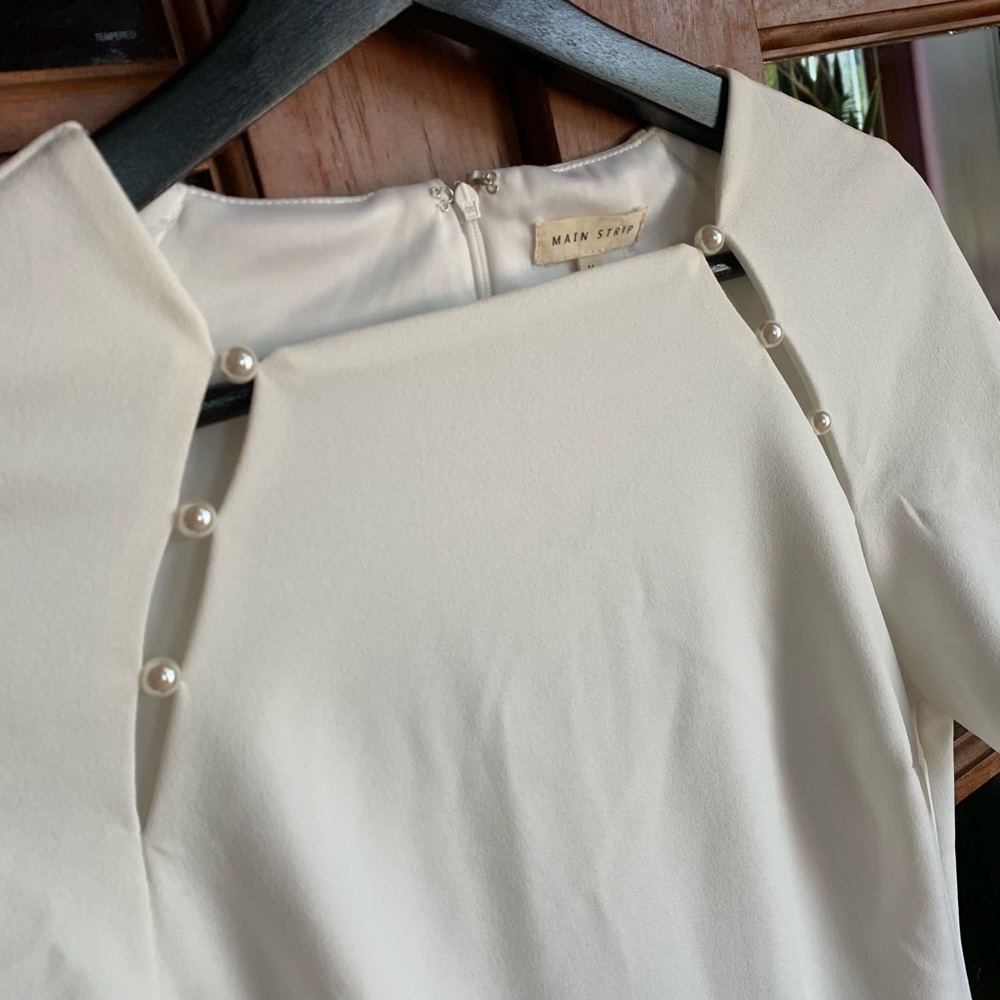 Main Strip Dress - Picture 2 of 5